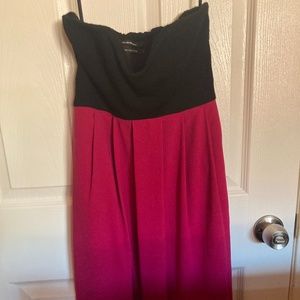 Club Monaco Strapless dress